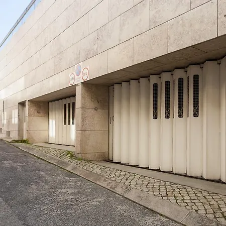 Joivy Inviting Studio Near Green Street Lisbon