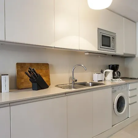 Joivy Inviting Studio Near Green Street Apartment *